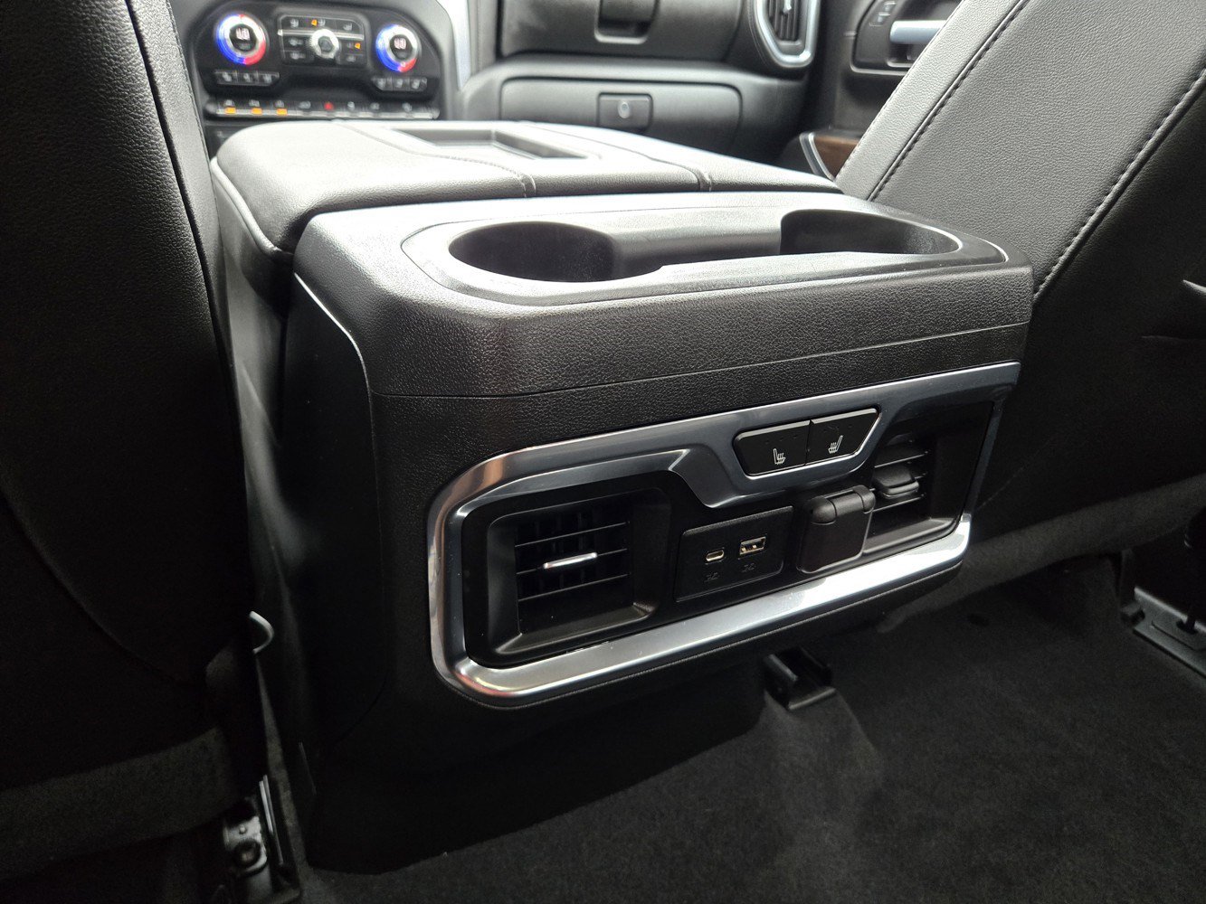 Used 2020 GMC Sierra 1500 SLT w/ SLT Premium Plus Package AWD/4WD image 29