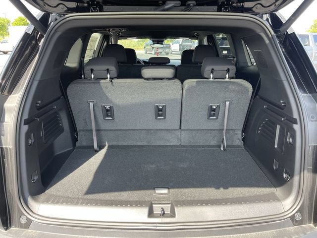 New 2026 GMC Acadia Elevation w/ Black Edition FWD image 24