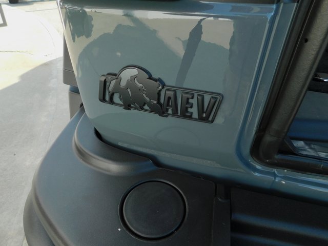 New 2025 Jeep Wrangler Unlimited Rubicon image 14