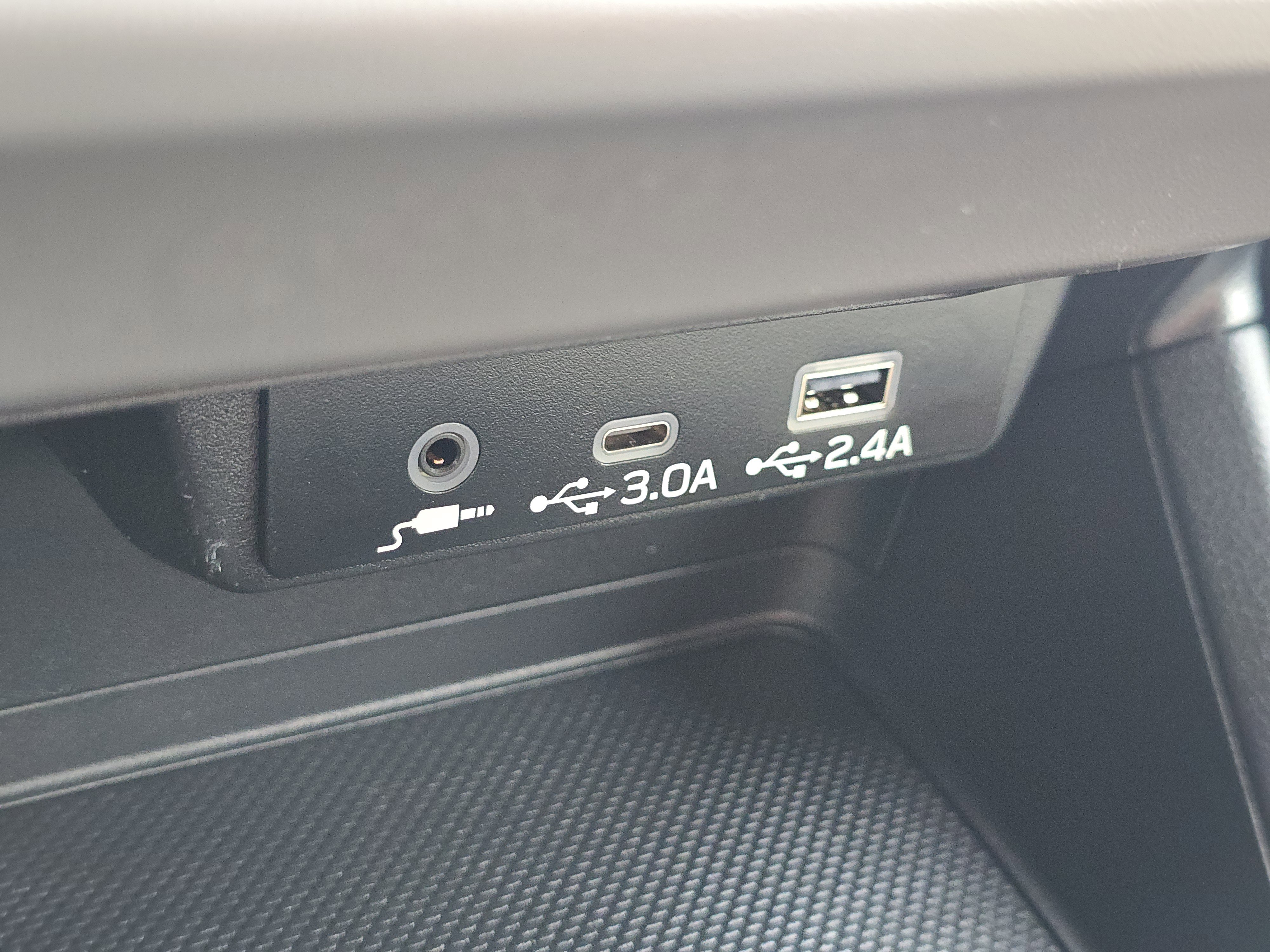 Certified 2024 Subaru Crosstrek 2.0i Premium AWD/4WD image 9