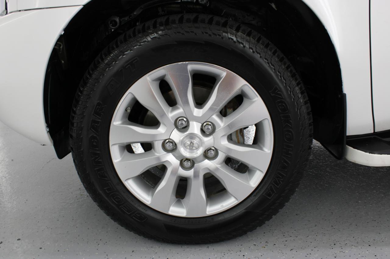 Used 2008 Toyota Sequoia Platinum image 77