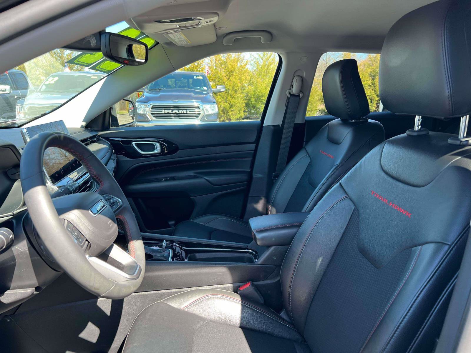 Used 2022 Jeep Compass Trailhawk image 24