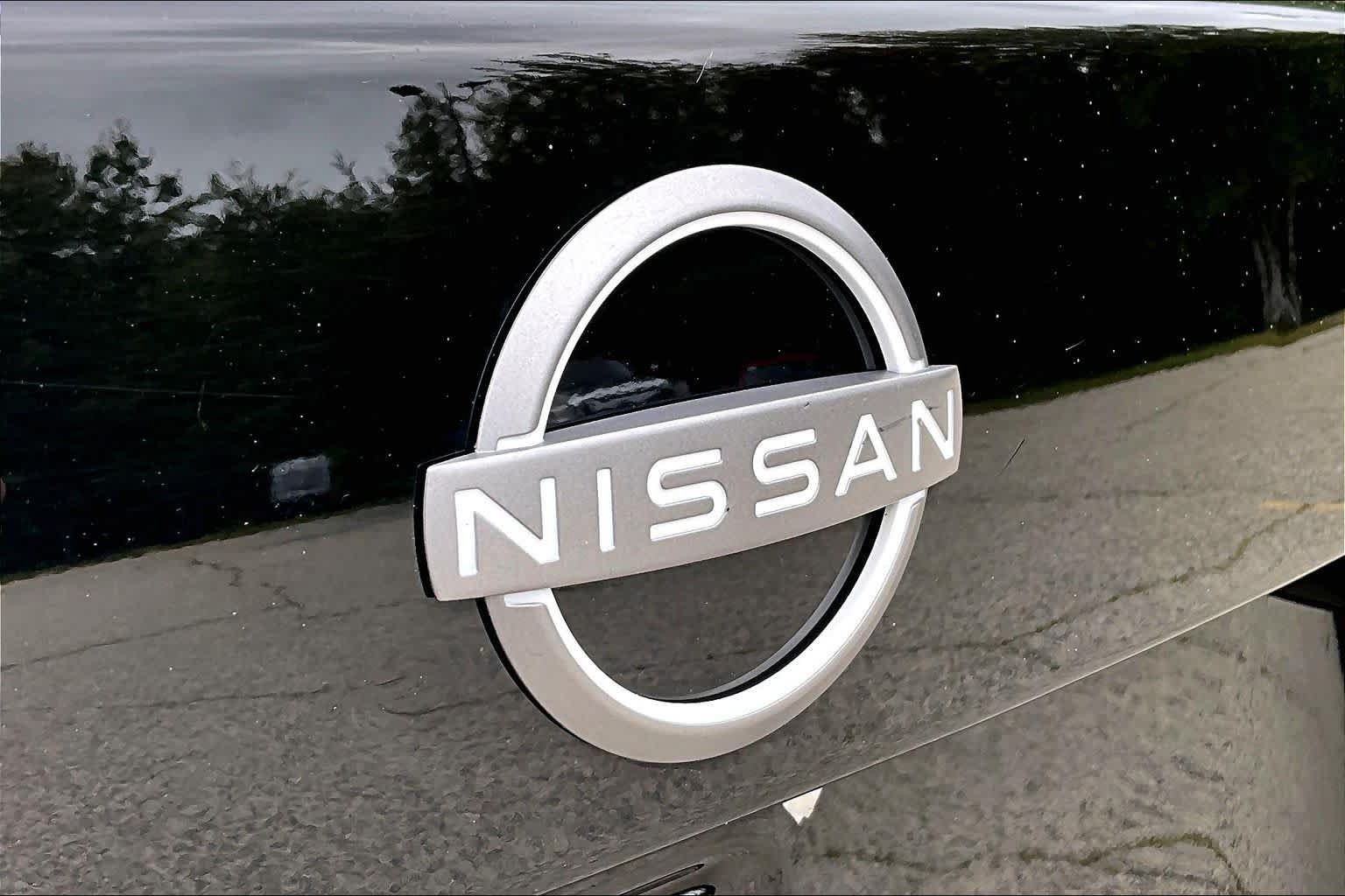 Used 2024 Nissan Sentra SV FWD image 33