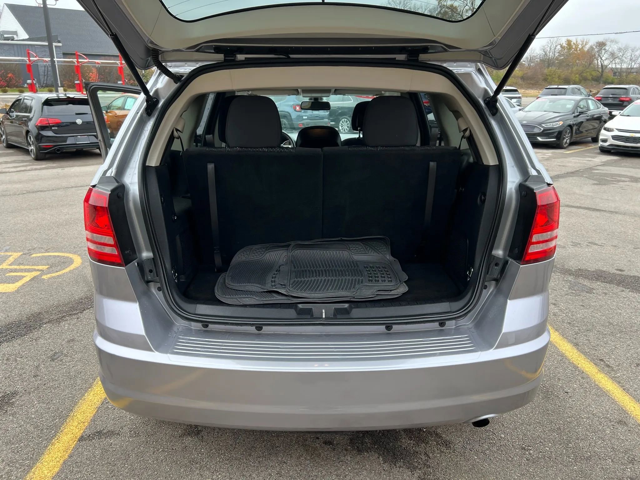 Used 2018 Dodge Journey SE w/ Popular Equipment Group image 27