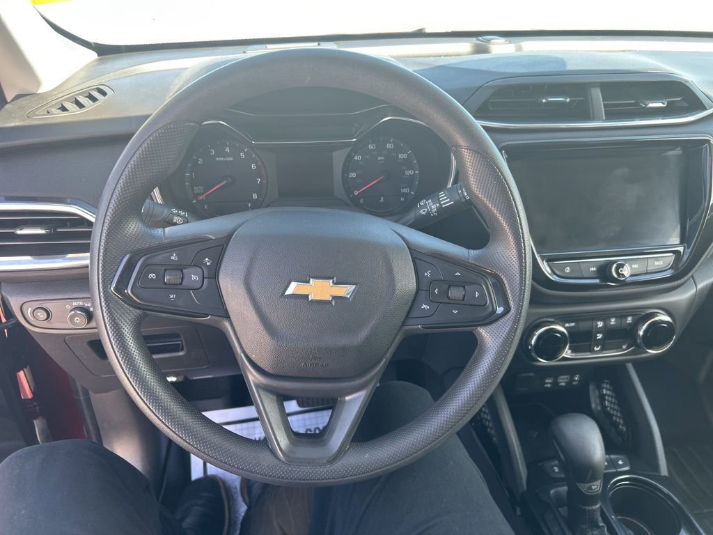 Used 2022 Chevrolet TrailBlazer LT w/ Convenience Package image 15