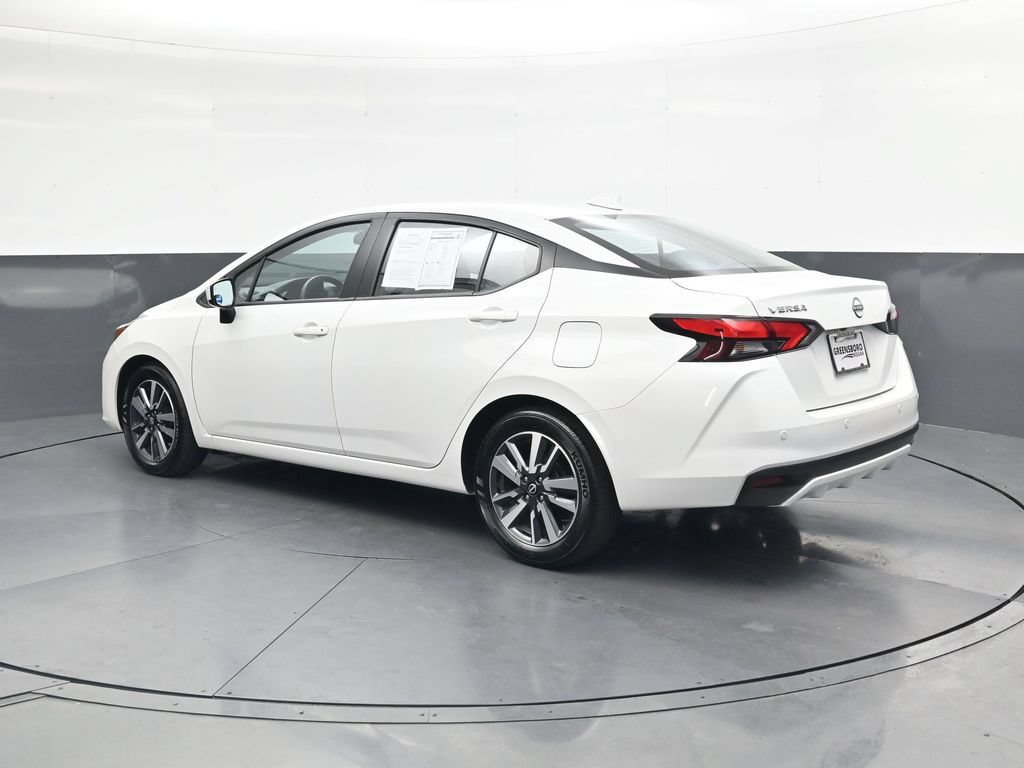 Used 2025 Nissan Versa SV FWD image 10