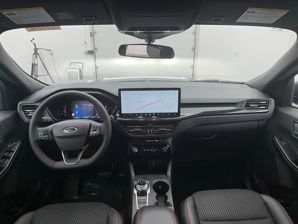 New 2026 Ford Escape ST-Line w/ Tech Pack #1 image 2