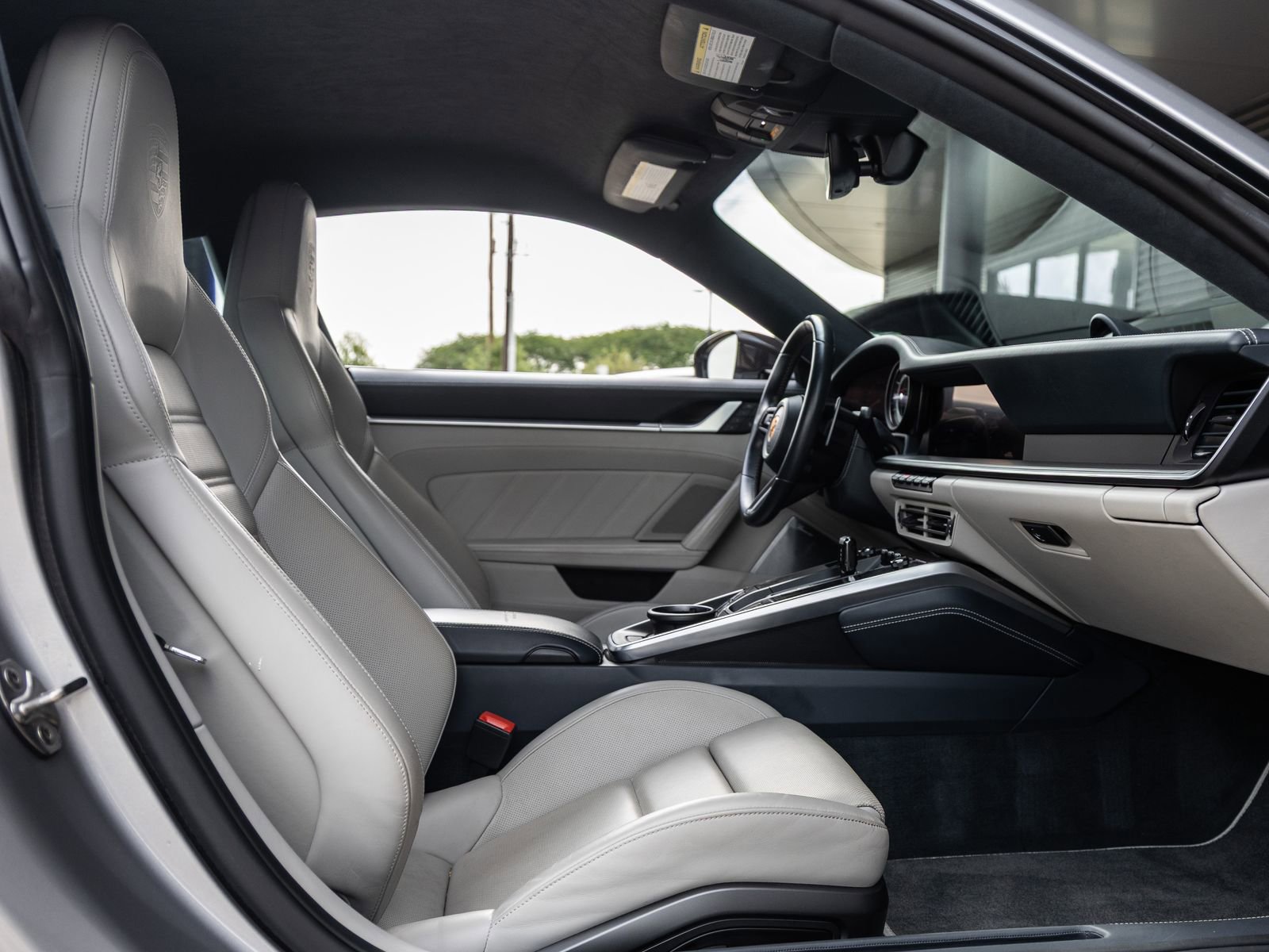 Used 2022 Porsche 911 Turbo S image 46