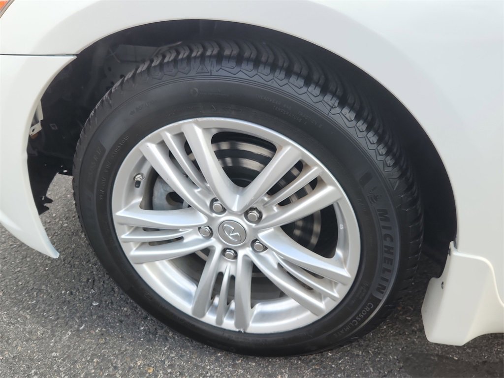 Used 2013 INFINITI G37 x w/ Premium Pkg image 18