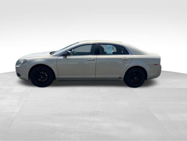 Used 2012 Chevrolet Malibu LS FWD image 4
