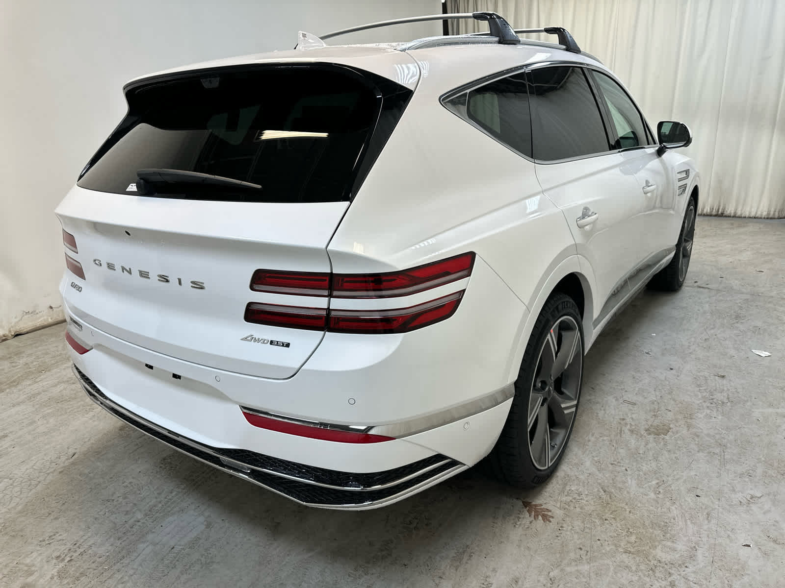 New 2025 Genesis GV80 3.5T Prestige image 6