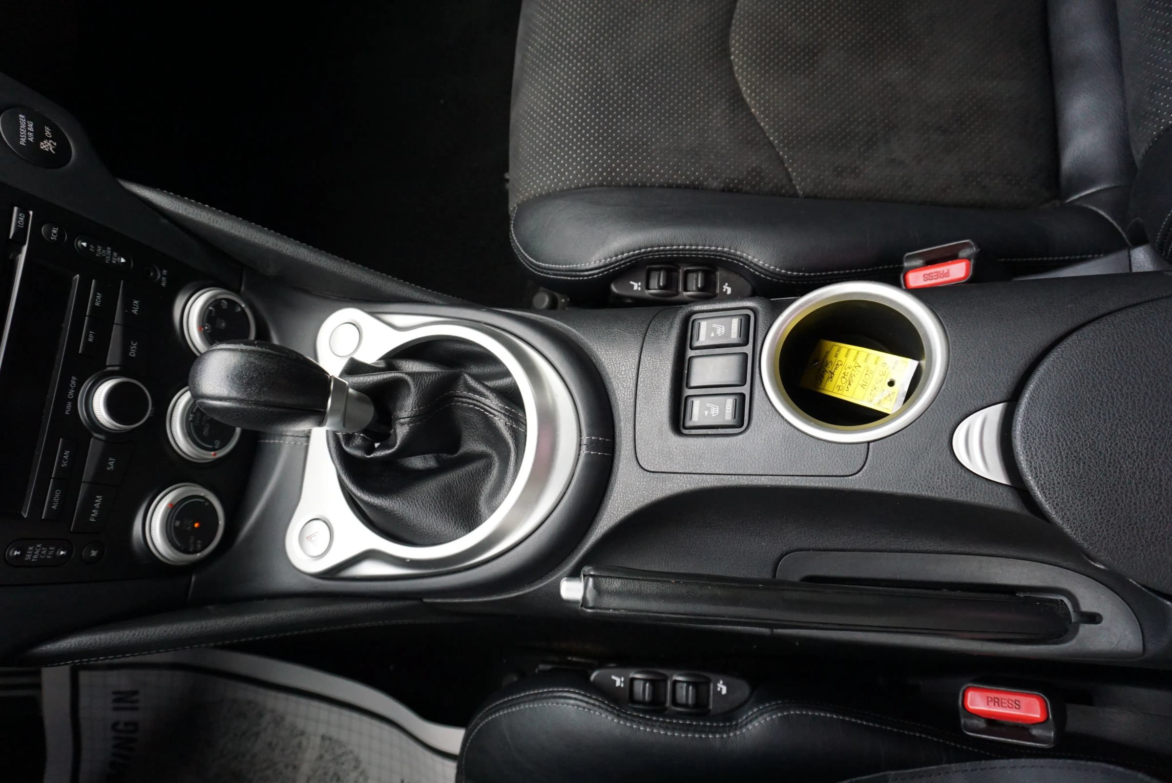 Used 2014 Nissan 370Z Touring RWD image 33