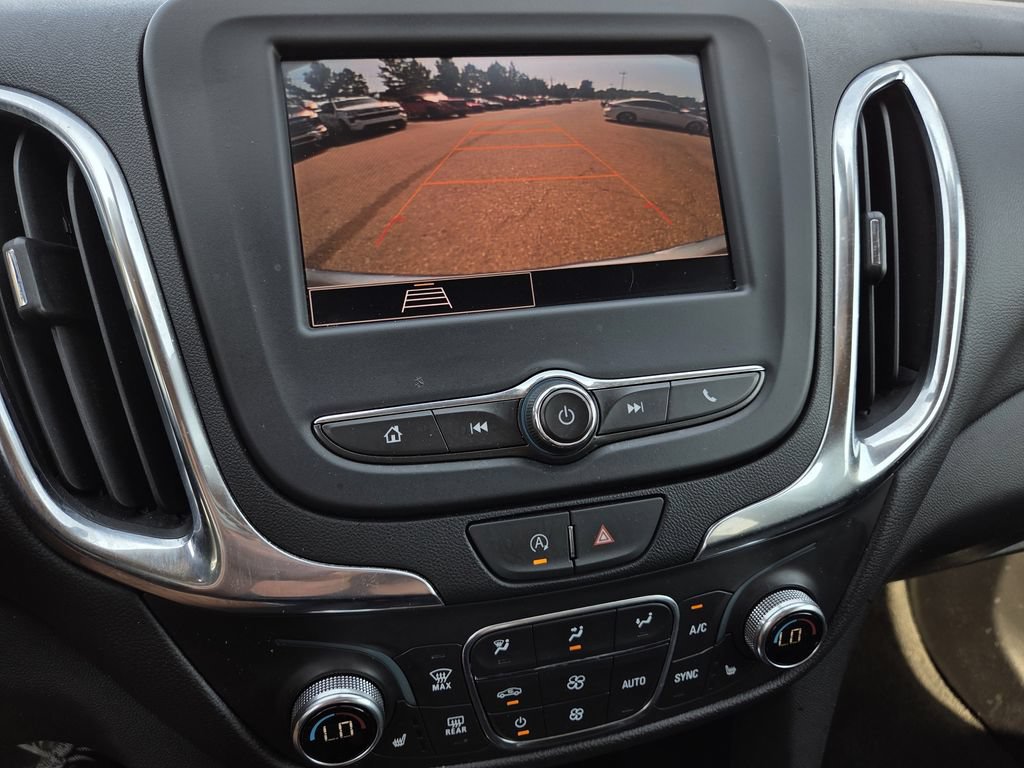 Used 2024 Chevrolet Equinox LT FWD image 12