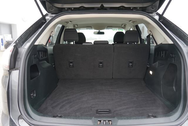 Certified 2018 Ford Edge SEL image 7