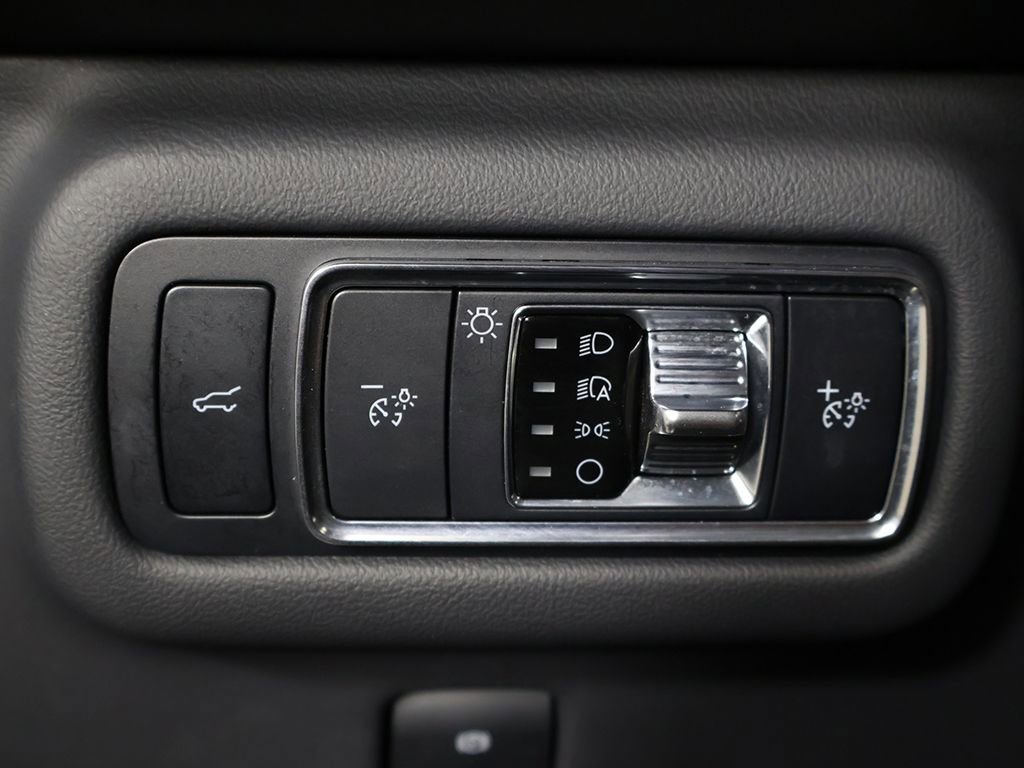 Used 2024 Lincoln Nautilus Premier w/ Equipment Group 102A AWD/4WD image 43