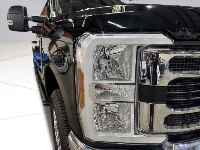 Used 2025 Ford F250 XLT image 15