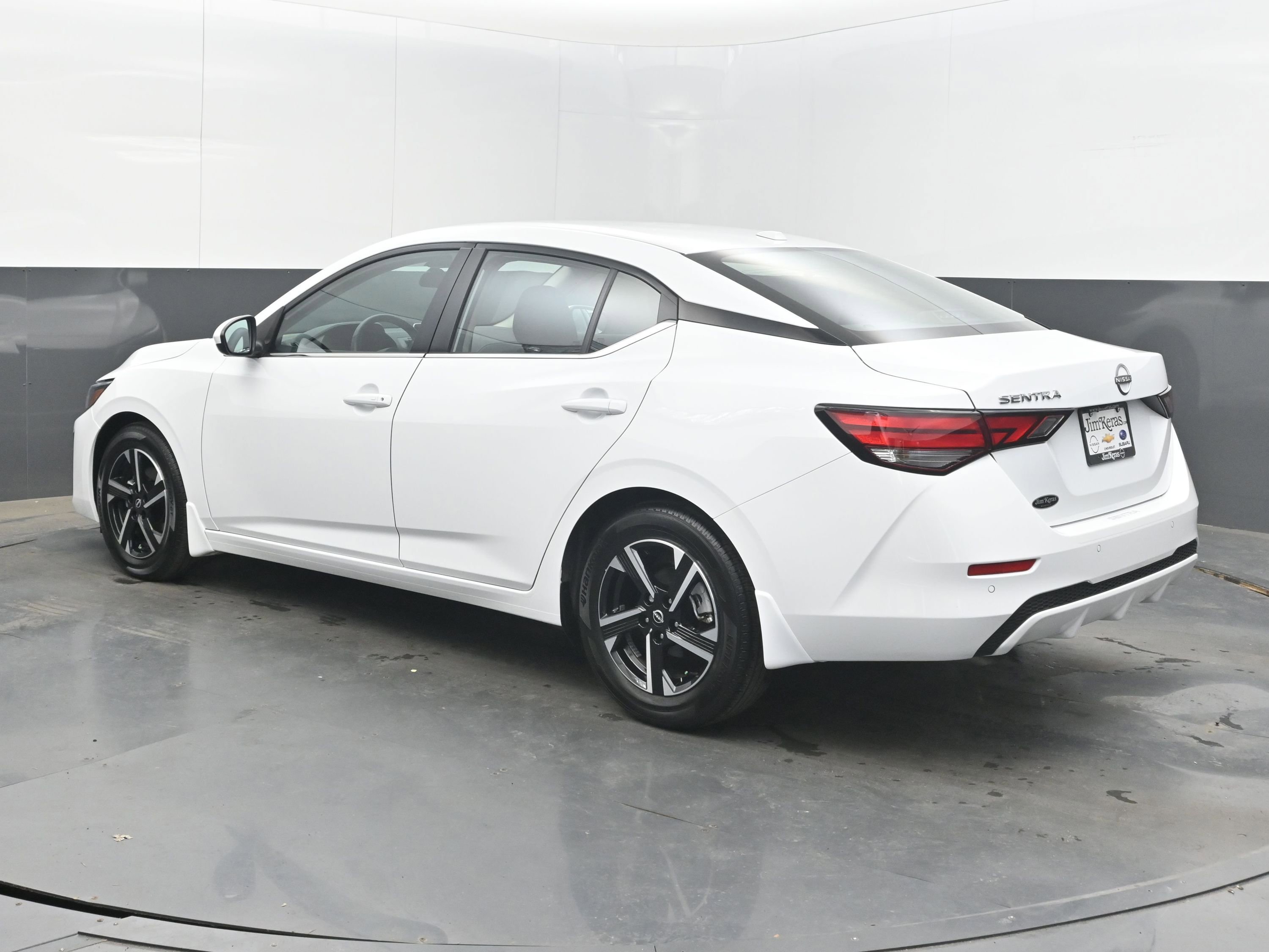 Certified 2025 Nissan Sentra SV w/ All-Weather Package image 6