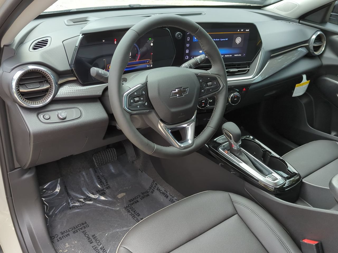 New 2026 Chevrolet Trax ACTIV w/ Driver Confidence Package FWD image 9