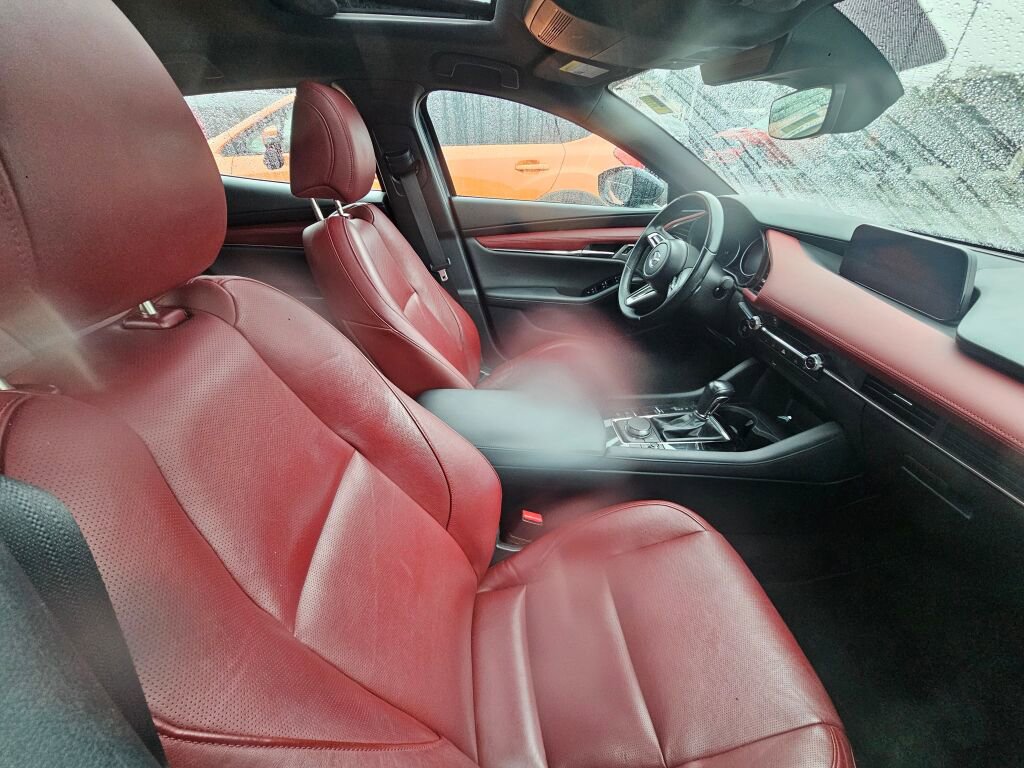 Used 2020 MAZDA MAZDA3 AWD Hatchback w/ Premium Pkg image 10