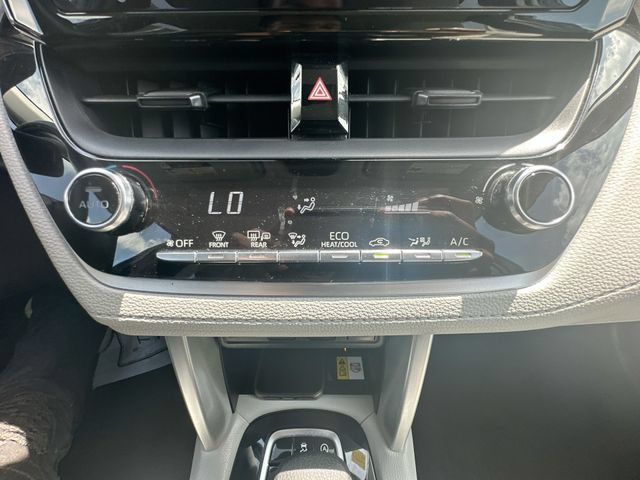Used 2022 Toyota Corolla Cross LE w/ Black Badges Package (TMS) AWD/4WD image 20