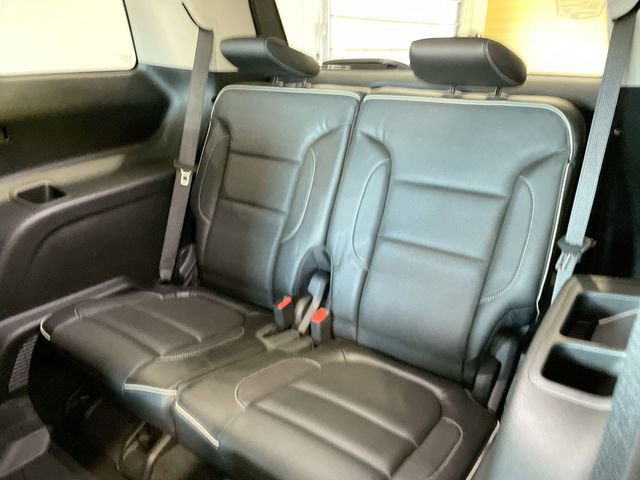 Used 2017 GMC Acadia Denali image 14