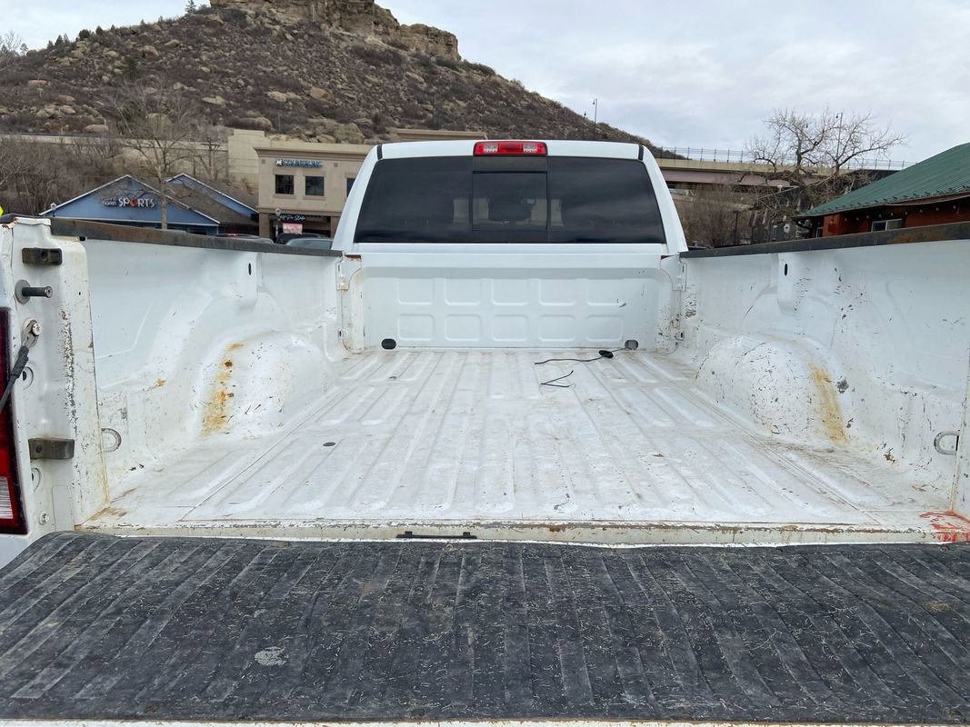 Used 2015 RAM 3500 SLT w/ Cold Weather Group image 7