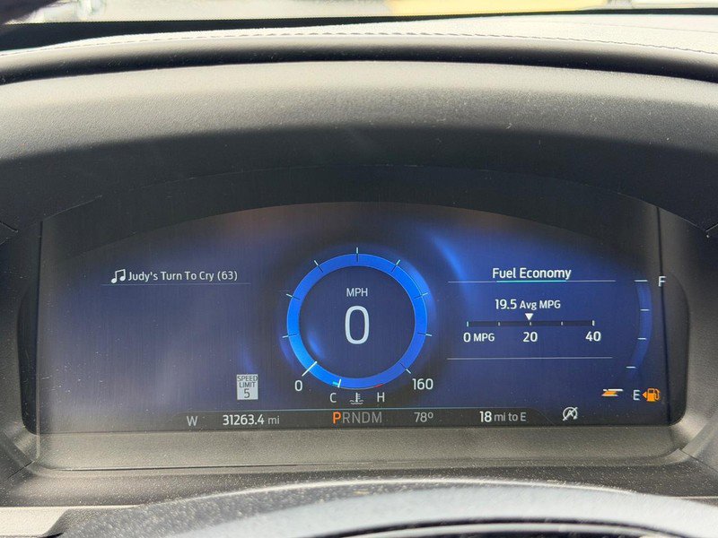 Used 2021 Ford Explorer Platinum w/ Equipment Group 601A AWD/4WD image 22