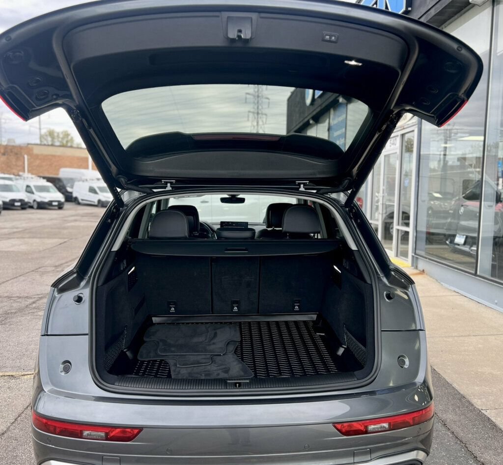 Used 2024 Audi Q5 2.0T Premium Plus w/ Premium Plus Package AWD/4WD image 8