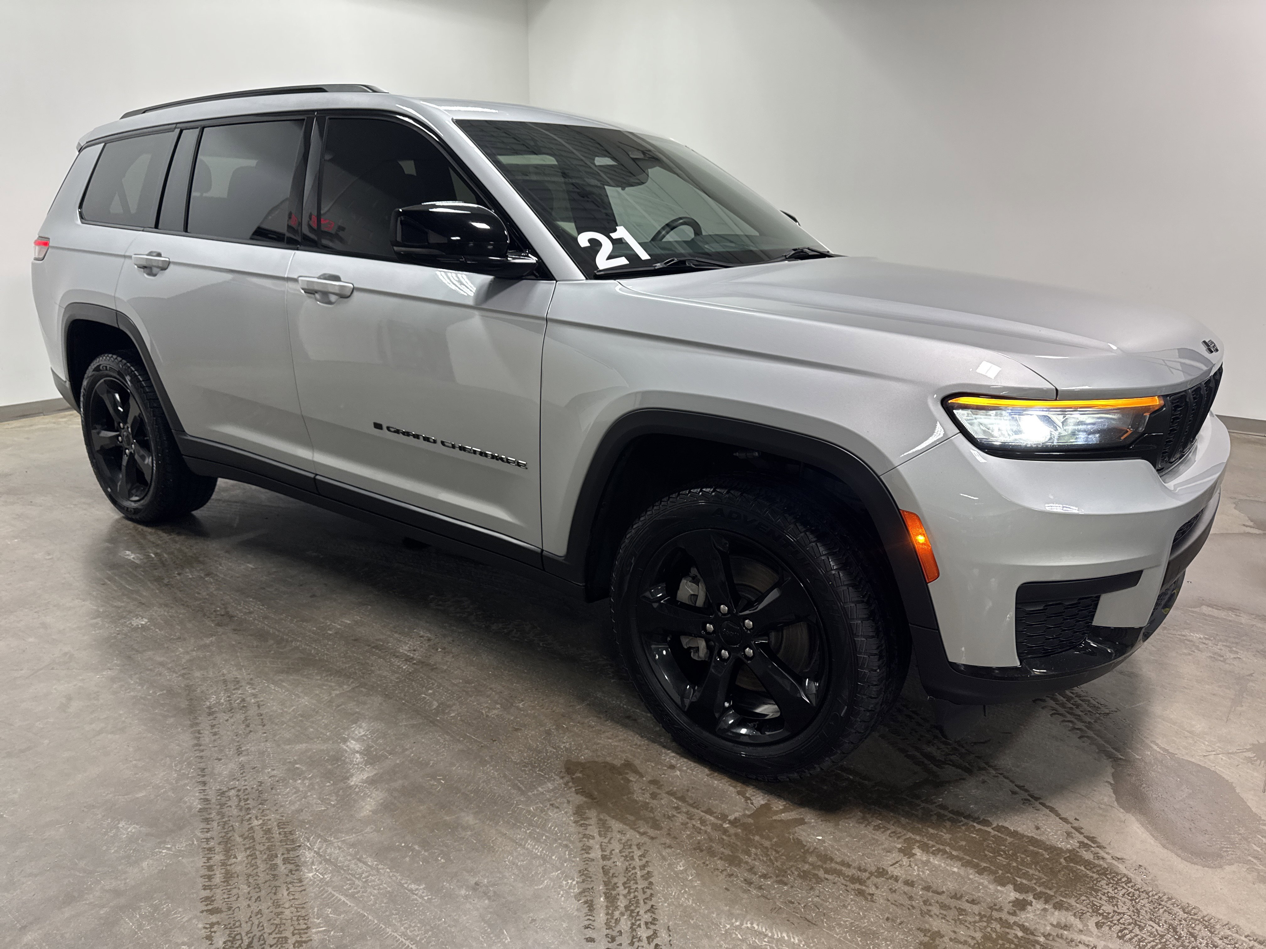 Used 2021 Jeep Grand Cherokee L Altitude video 2