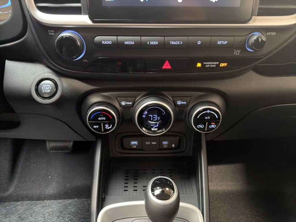 Used 2026 Hyundai Venue SEL FWD image 20