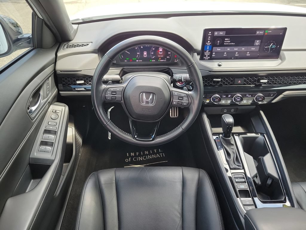 Used 2023 Honda Accord Sport image 12