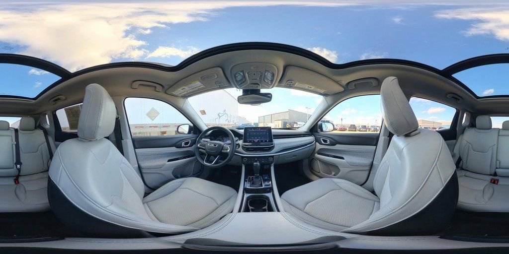 Used 2022 Jeep Compass Latitude w/ Sun and Sound Group image 36