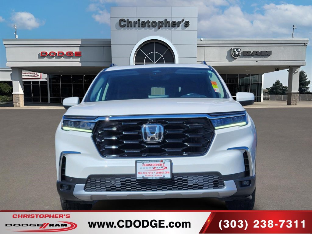 Used 2023 Honda Pilot Elite image 8