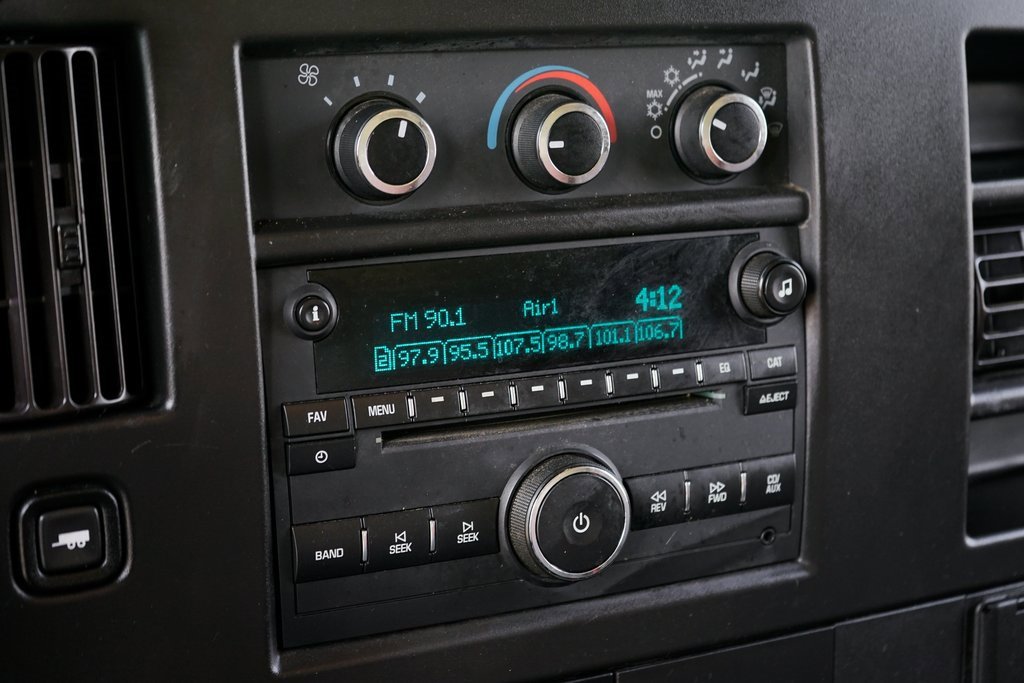 Used 2021 Chevrolet Express 3500 w/ Power Convenience Package image 27