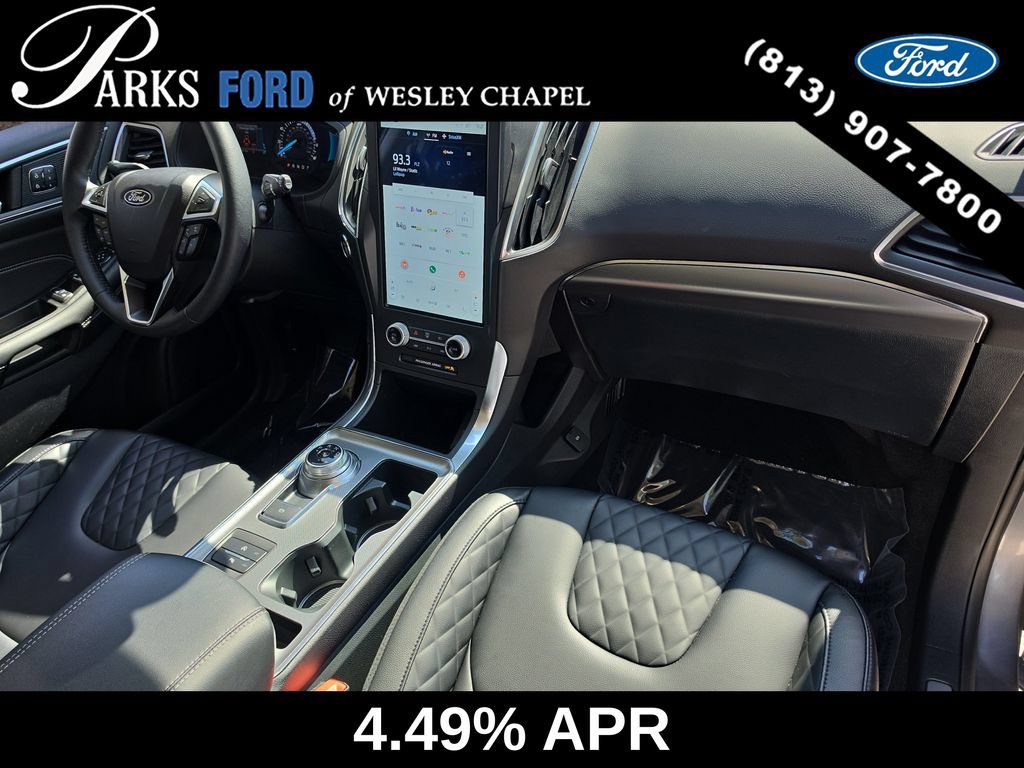 Certified 2024 Ford Edge Titanium AWD/4WD image 10