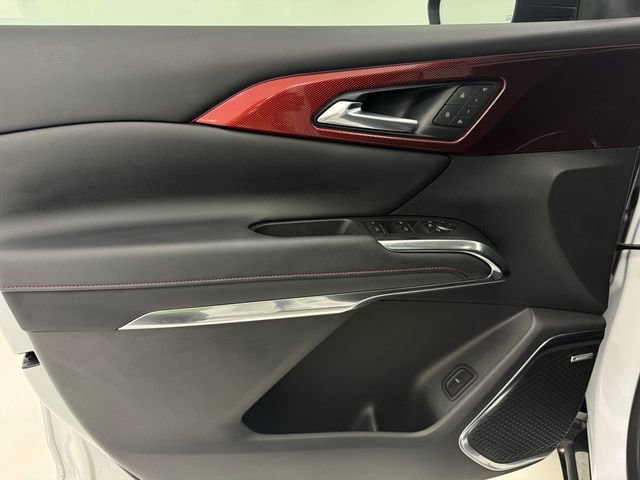 Used 2025 Chevrolet Traverse RS w/ LPO, Floor Liner Package FWD image 28