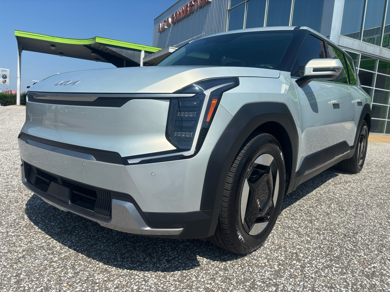 Used 2024 Kia EV9 Light Long Range image 9