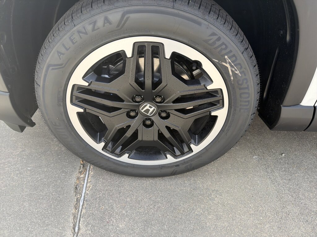 New 2026 Honda Pilot image 7