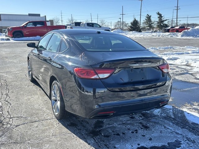 Used 2015 Chrysler 200 S w/ Comfort Group image 7