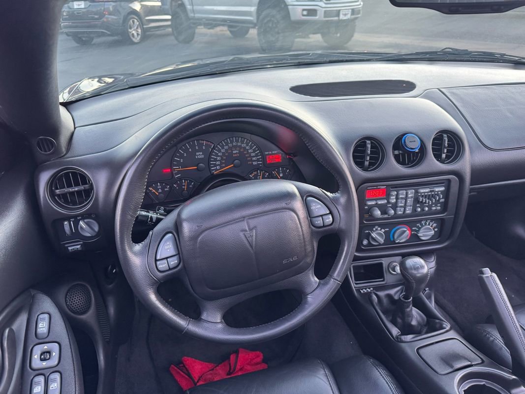 Used 2000 Pontiac Firebird Formula w/ Security Pkg image 20