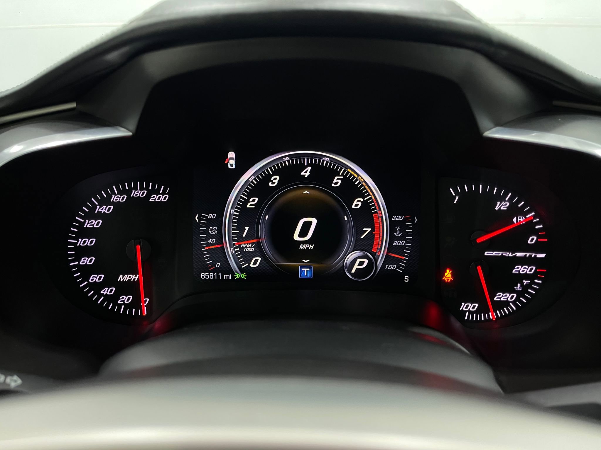 Used 2016 Chevrolet Corvette Stingray w/ 3LT Preferred Equipment Group image 23