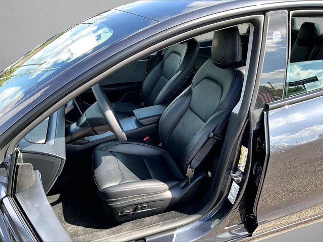 Used 2025 Tesla Model 3 Long Range RWD image 24