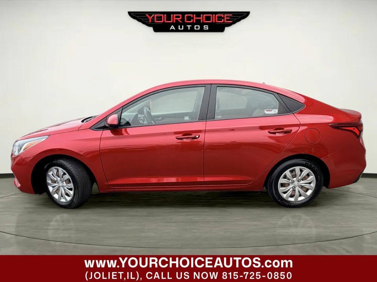 Used 2018 Hyundai Accent SE FWD image 2
