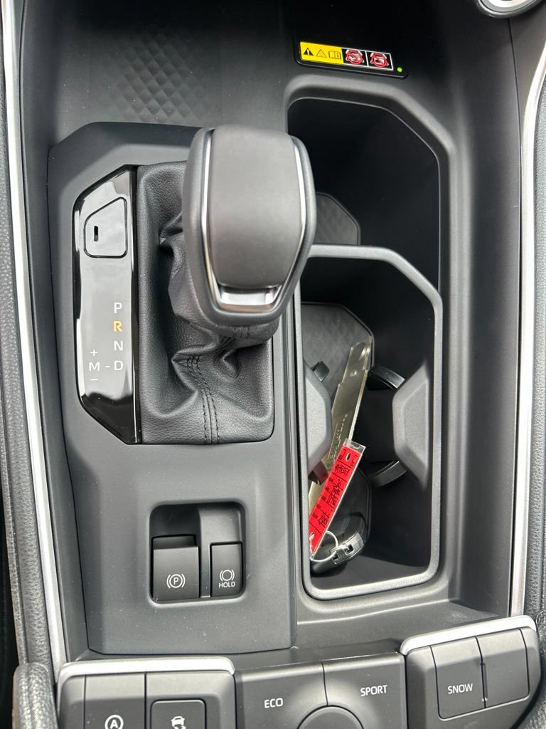 Used 2026 Toyota Grand Highlander FWD image 32