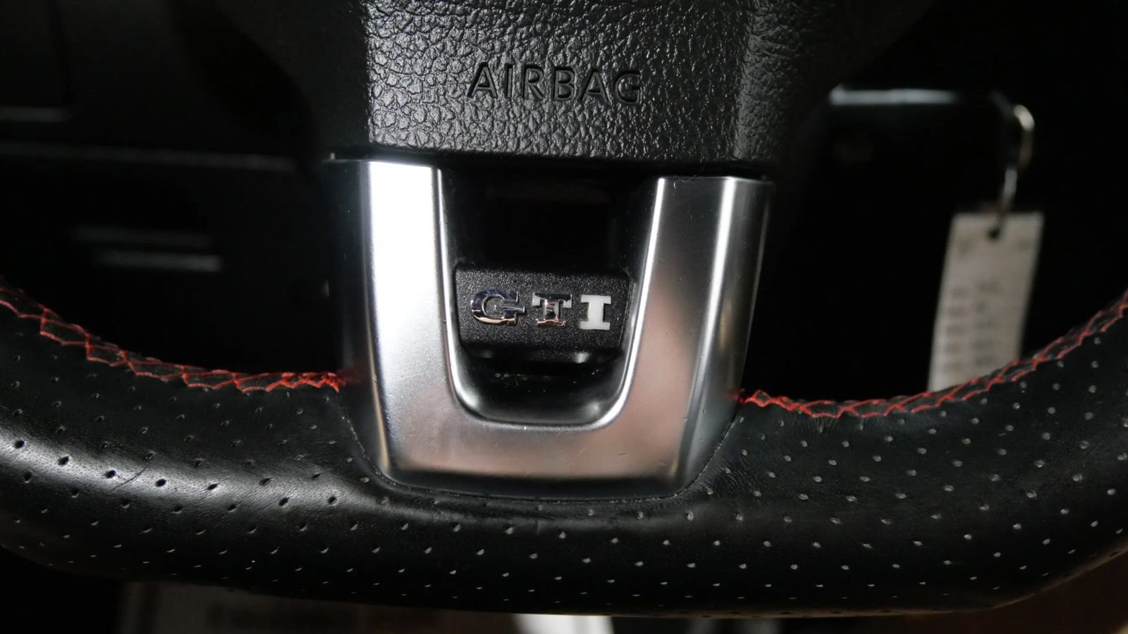 Used 2013 Volkswagen GTI 4-Door FWD image 17