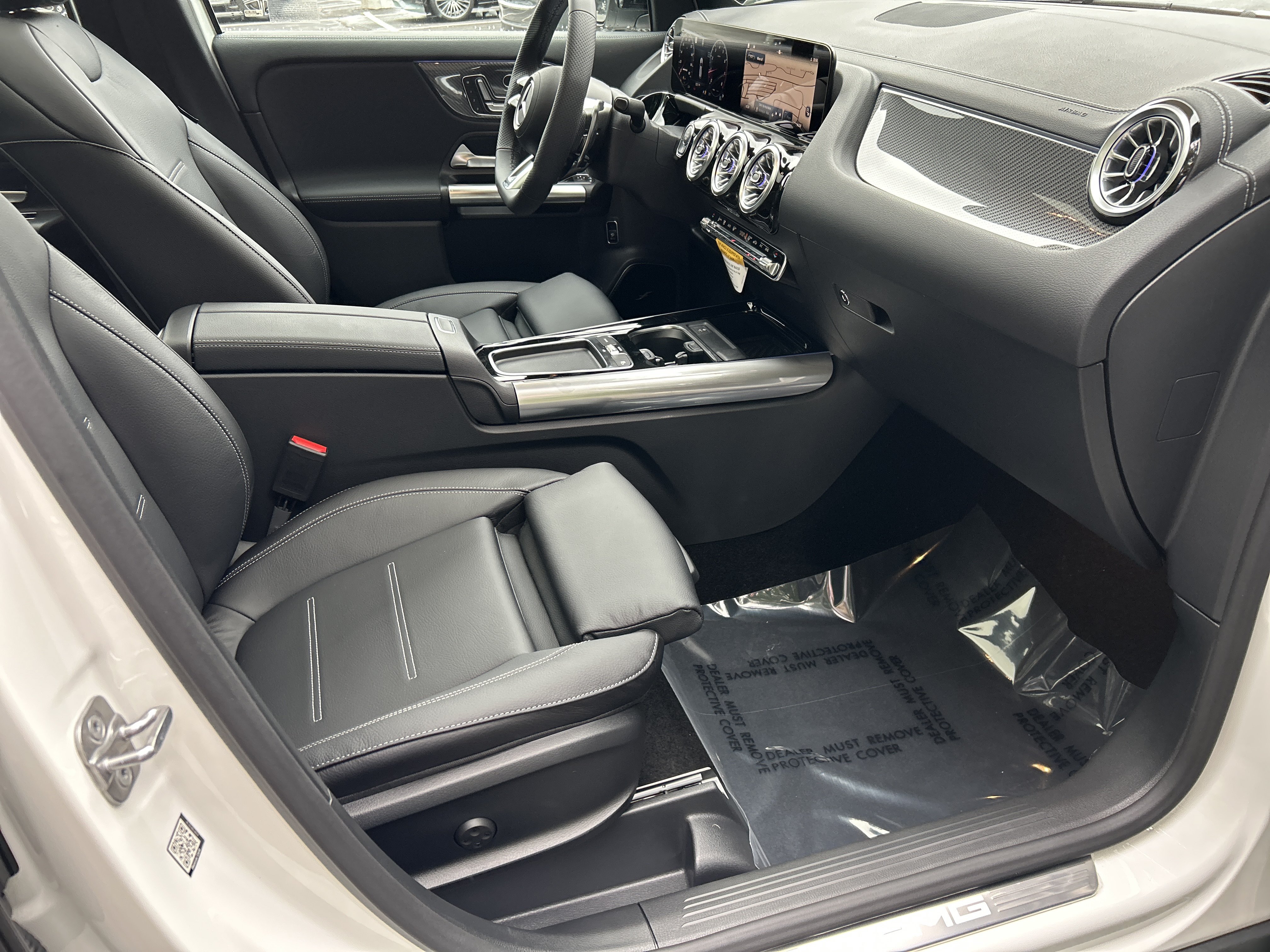 New 2026 Mercedes-Benz GLA 35 AMG 4MATIC image 43