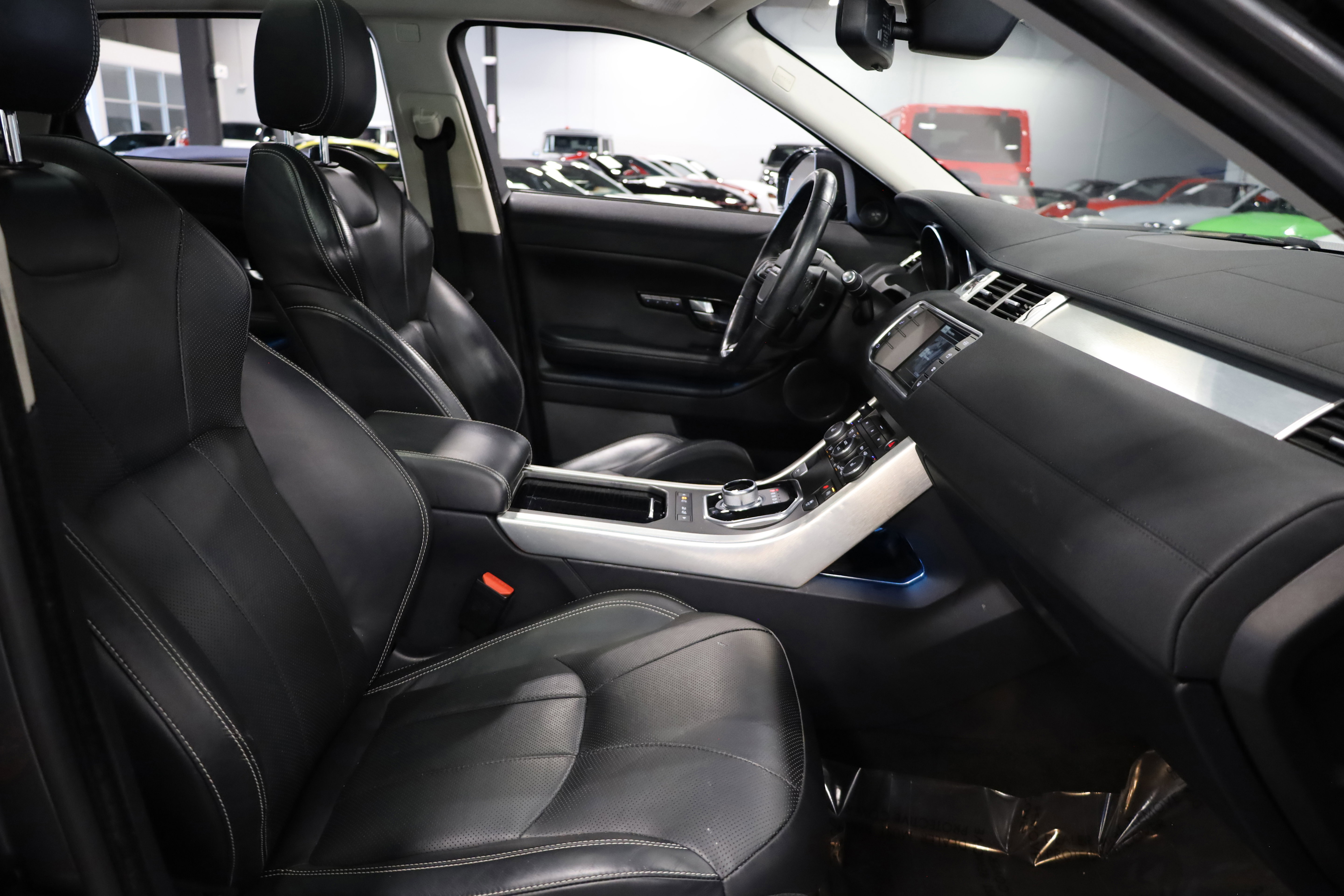 Used 2016 Land Rover Range Rover Evoque HSE image 41