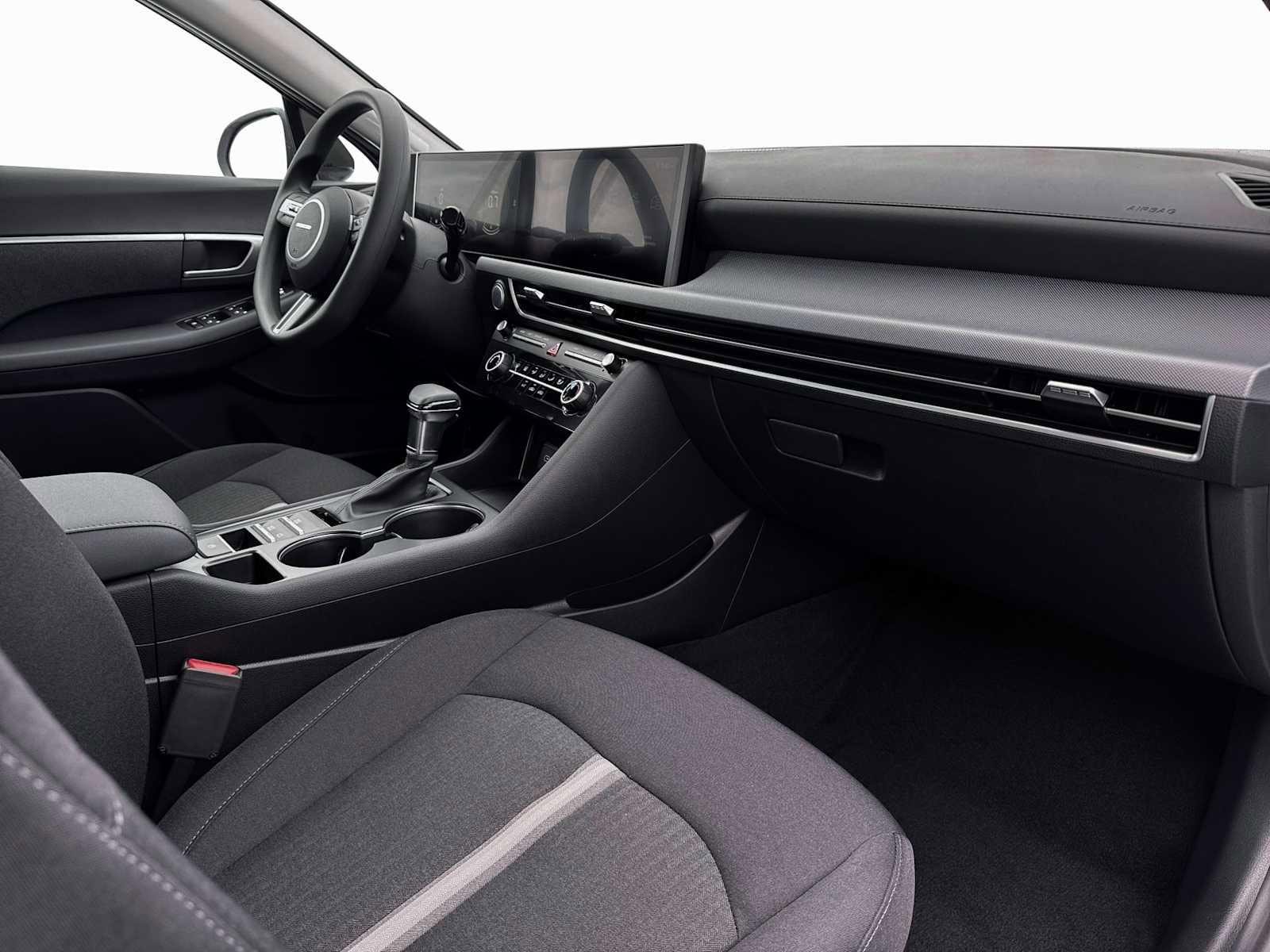 New 2026 Hyundai Sonata SE FWD image 15