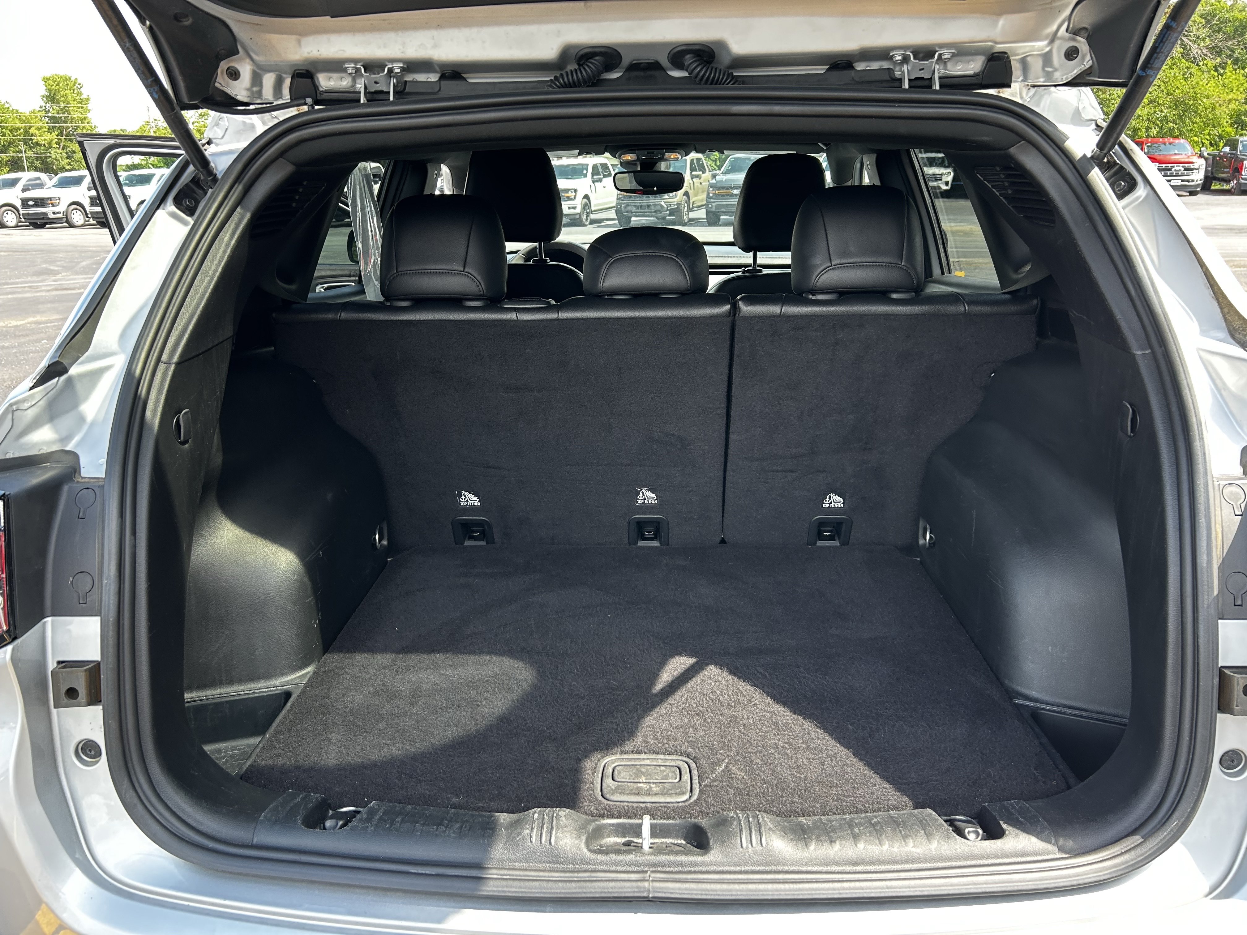 Used 2024 Jeep Compass Latitude AWD/4WD image 20