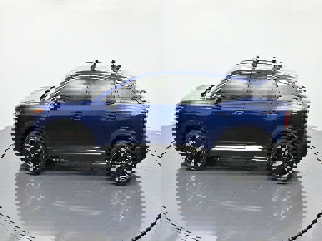 New 2026 Nissan Kicks SR image 33